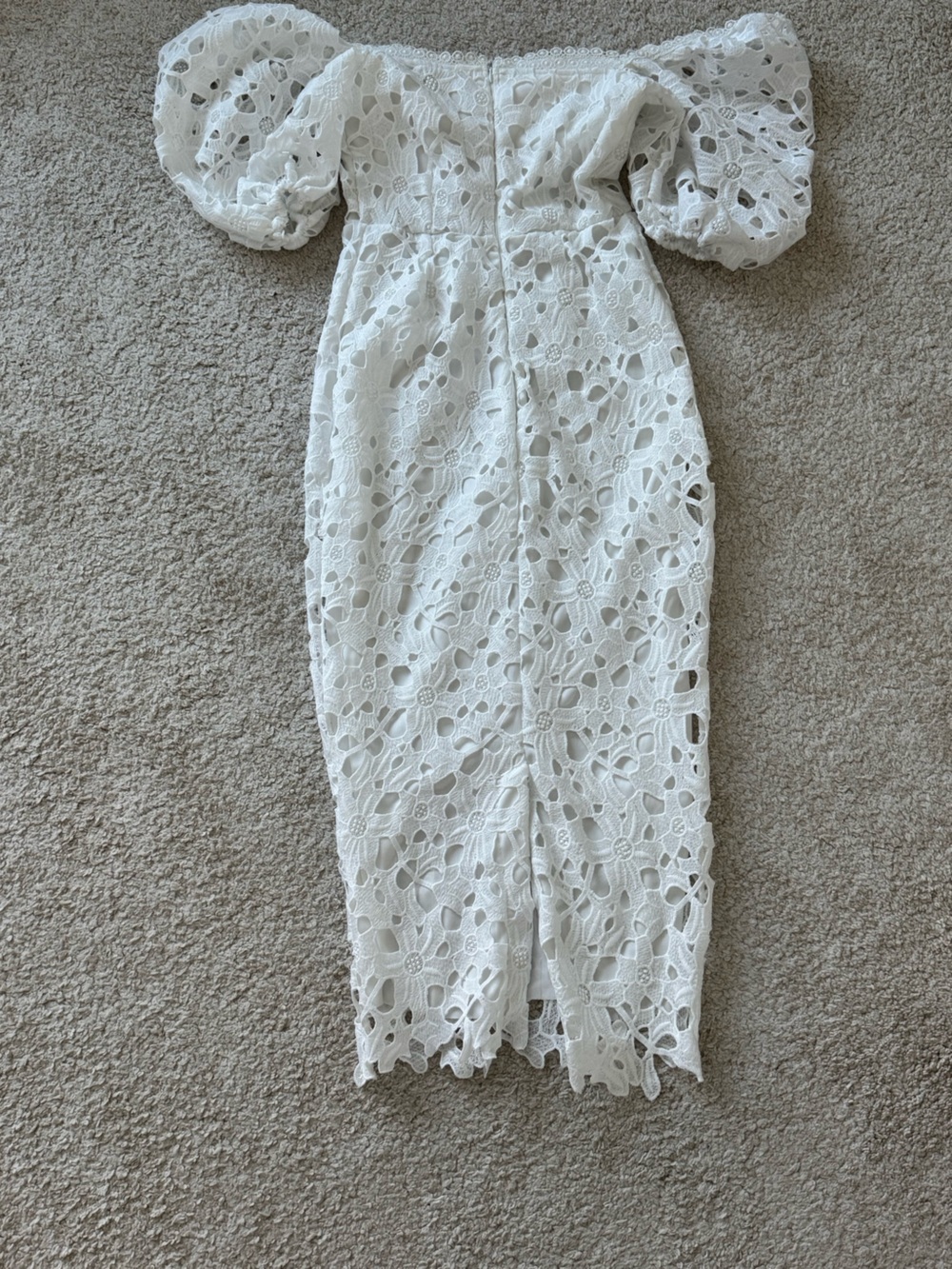 Local European White Off-Shoulder Lace Midi Dress with Puff Sleeves - Picture 3 of 5